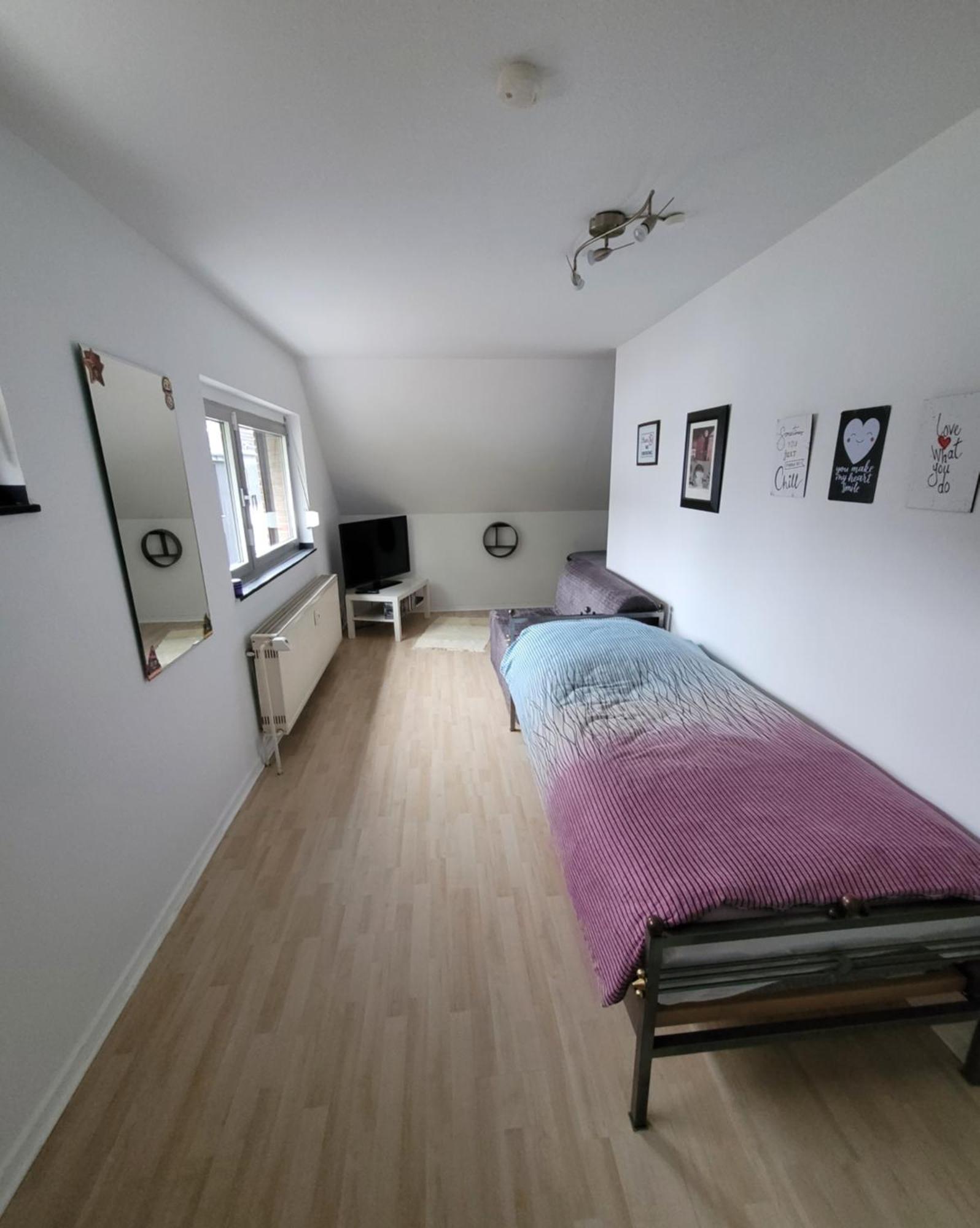 דיסלדורף Messezimmer Am Thewissenweg חדר תמונה